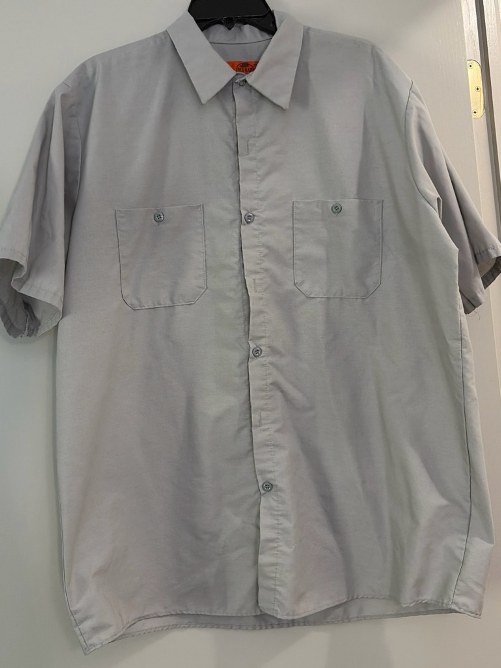 Men's Short-Sleeve Casual Button-Down Shirt — Light Gray